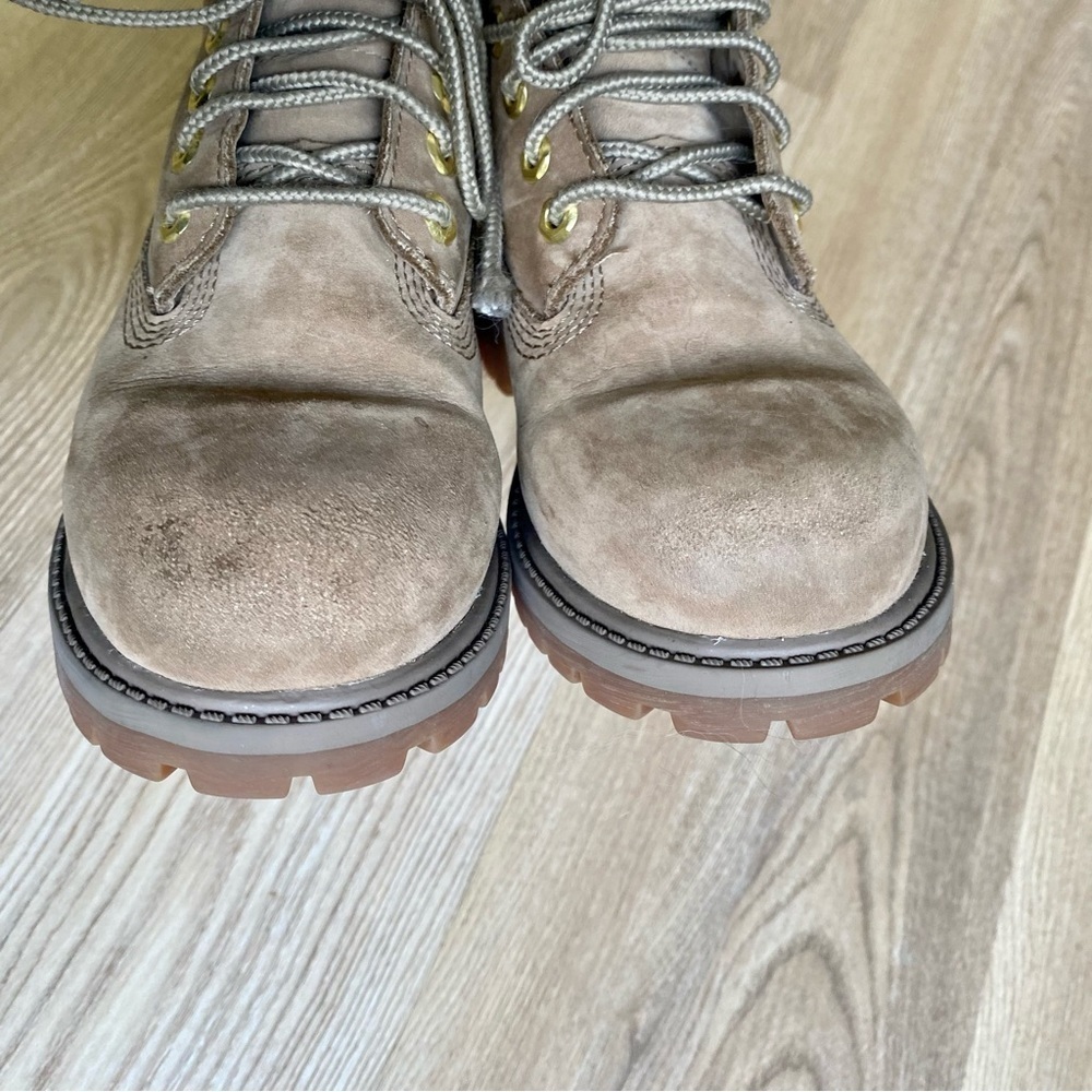 Timberland Dark Beige Nubuck Leather Boots | Waterproof | Unisex Junior Kids - Picture 9 of 14
